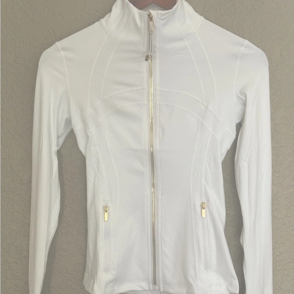 Lululemon Define Jacket Athletic Full Zip White and Gold Women Size 4 - Picture 1 of 2
